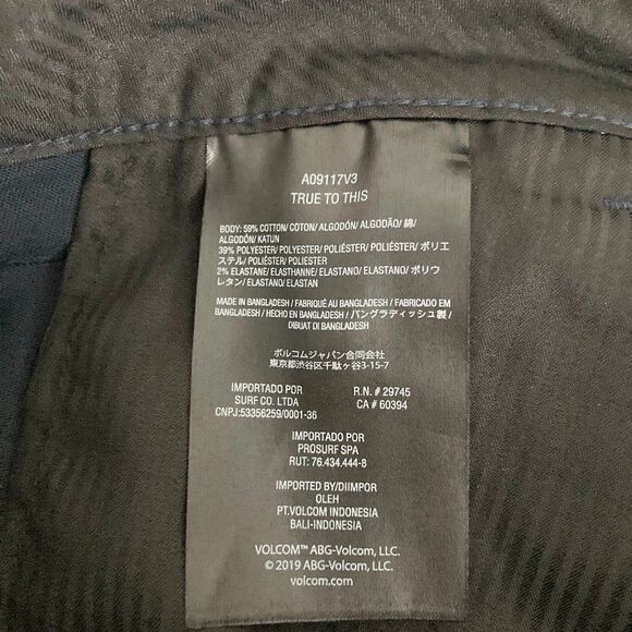 Volcom Men's Vmonty stretch shorts Navy NWT size 31 - Picture 3 of 8